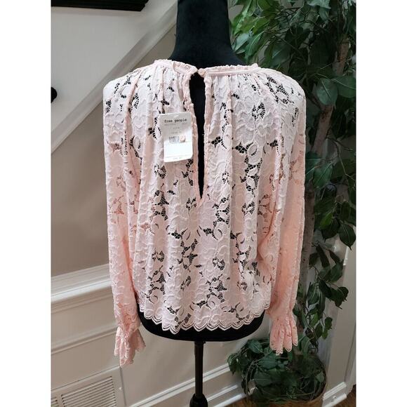 Free People Olivia Romantic Pink Lace Round Neck Flare Sleeve Blouse Size XS - Picture 7 of 15
